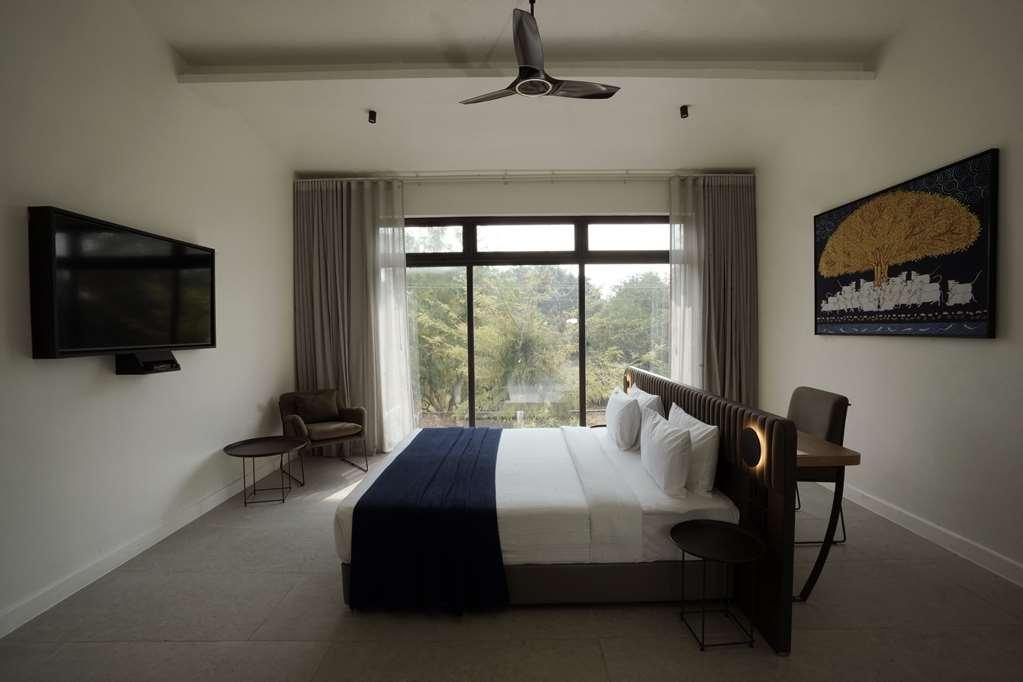 גורגאון Best Western Resort Country Club חדר תמונה