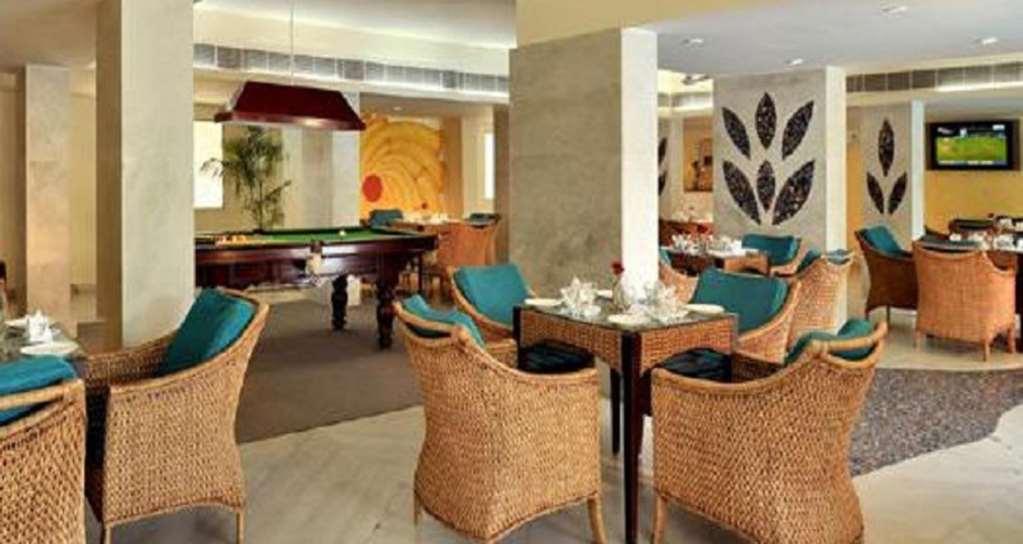 גורגאון Best Western Resort Country Club מסעדה תמונה